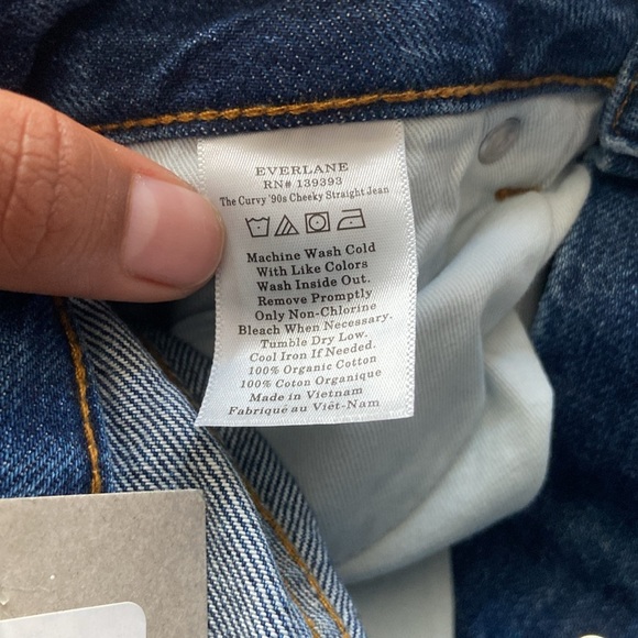 EVERLANE The Curvy ’90s Cheeky® Jean - Picture 9 of 11